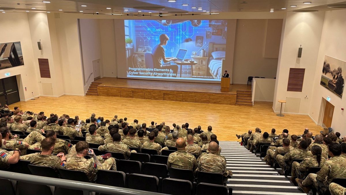 Dan Locke delivering a training course